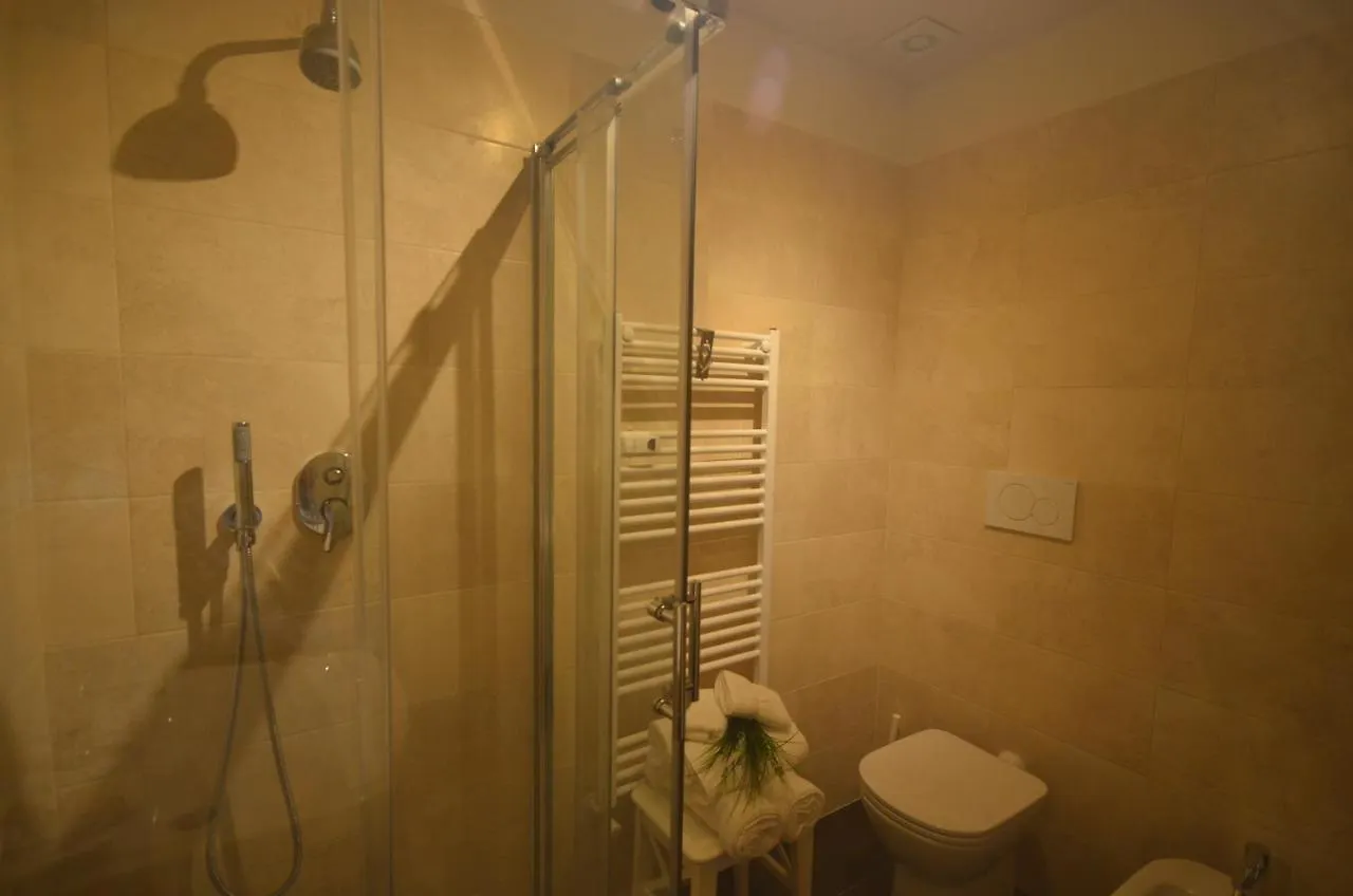 B&B Room Italy Bergamo 2*,